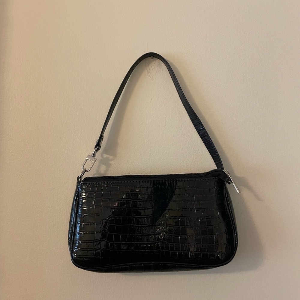 Black leather shoulder bag
